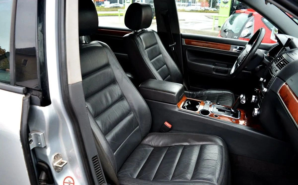 Volkswagen Touareg - Zdjęcie 21