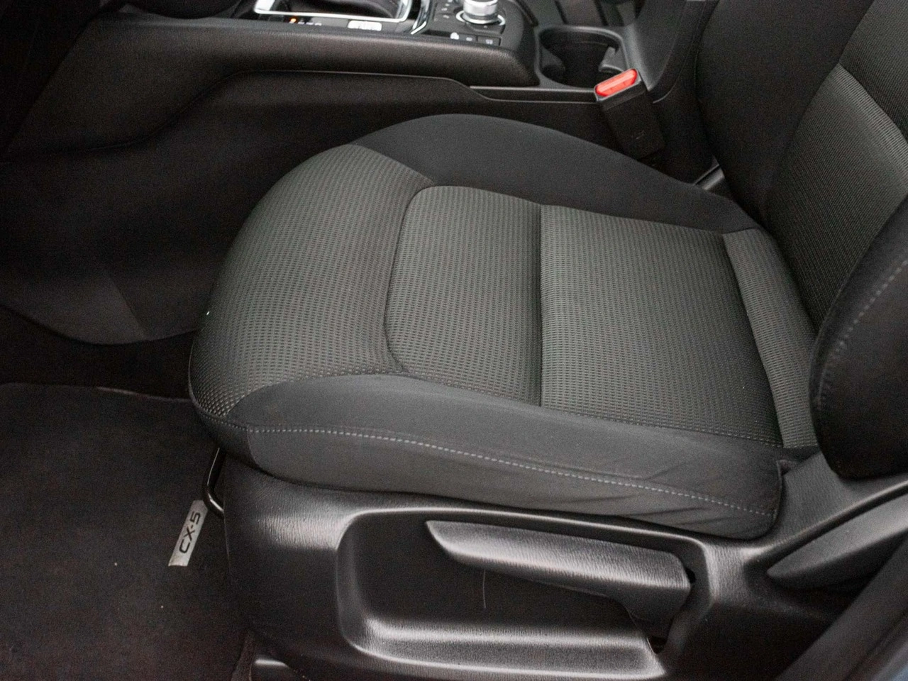 Mazda CX-5 - Zdjęcie 8