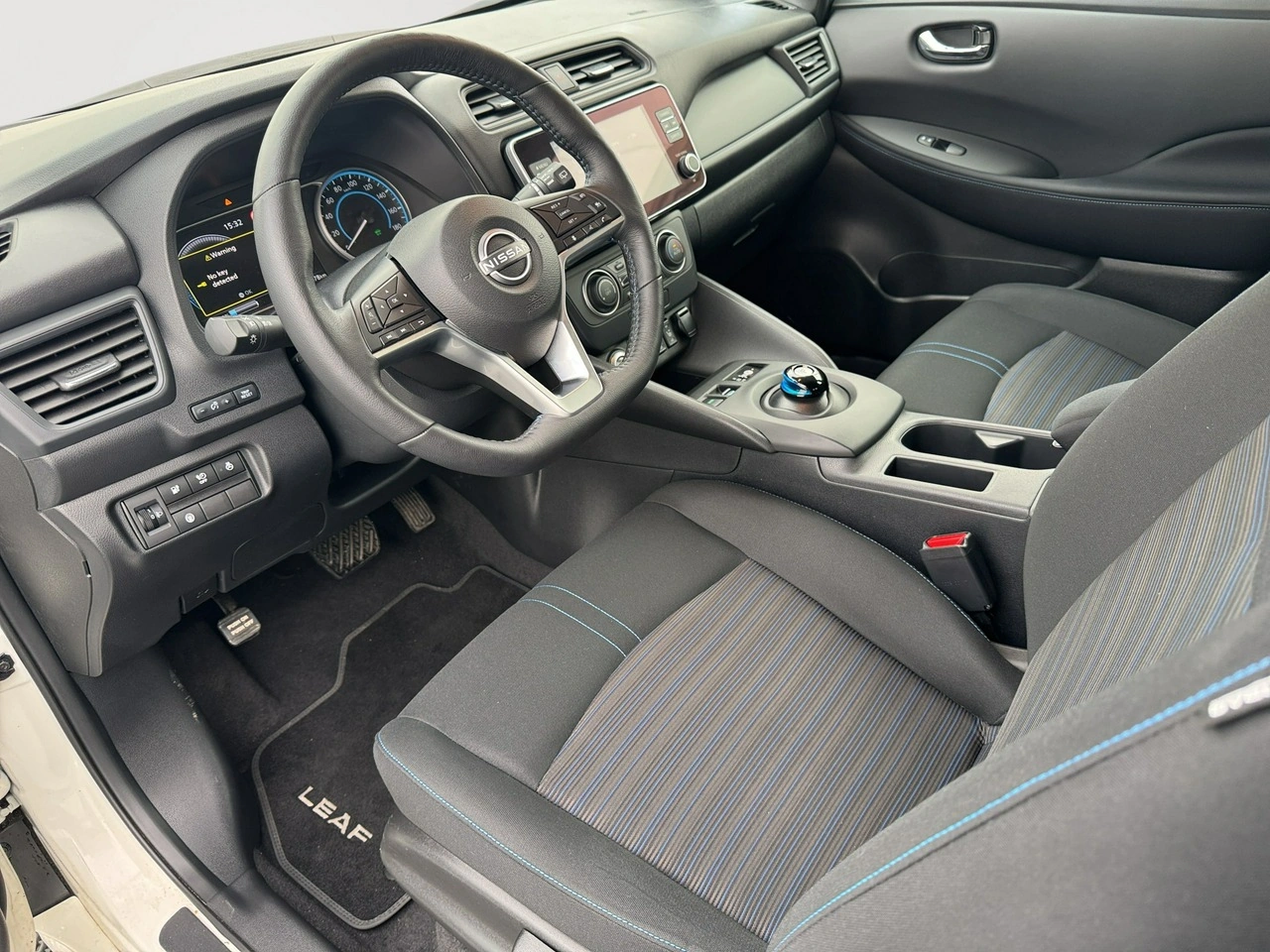 Nissan Leaf - Zdjęcie 6