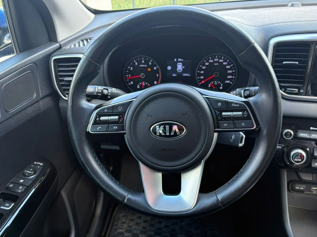 Kia Sportage - Zdjęcie 12