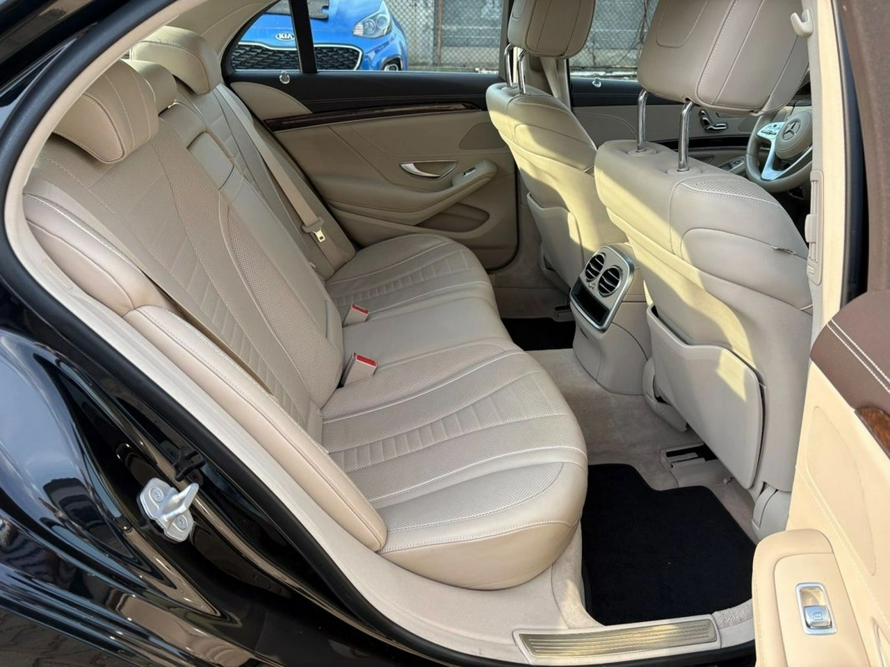 Mercedes S 380 - Zdjęcie 36