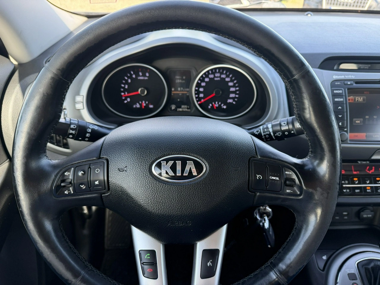 Kia Sportage - Zdjęcie 9