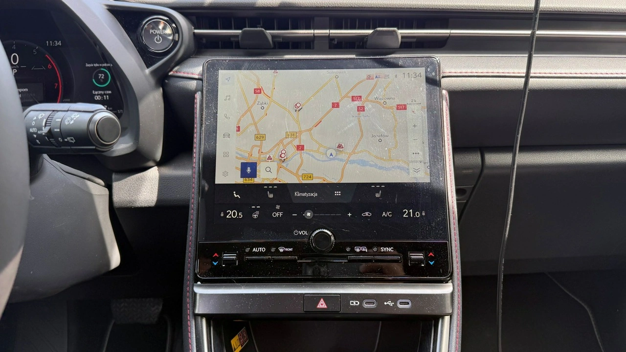 Lexus LBX - Zdjęcie 15