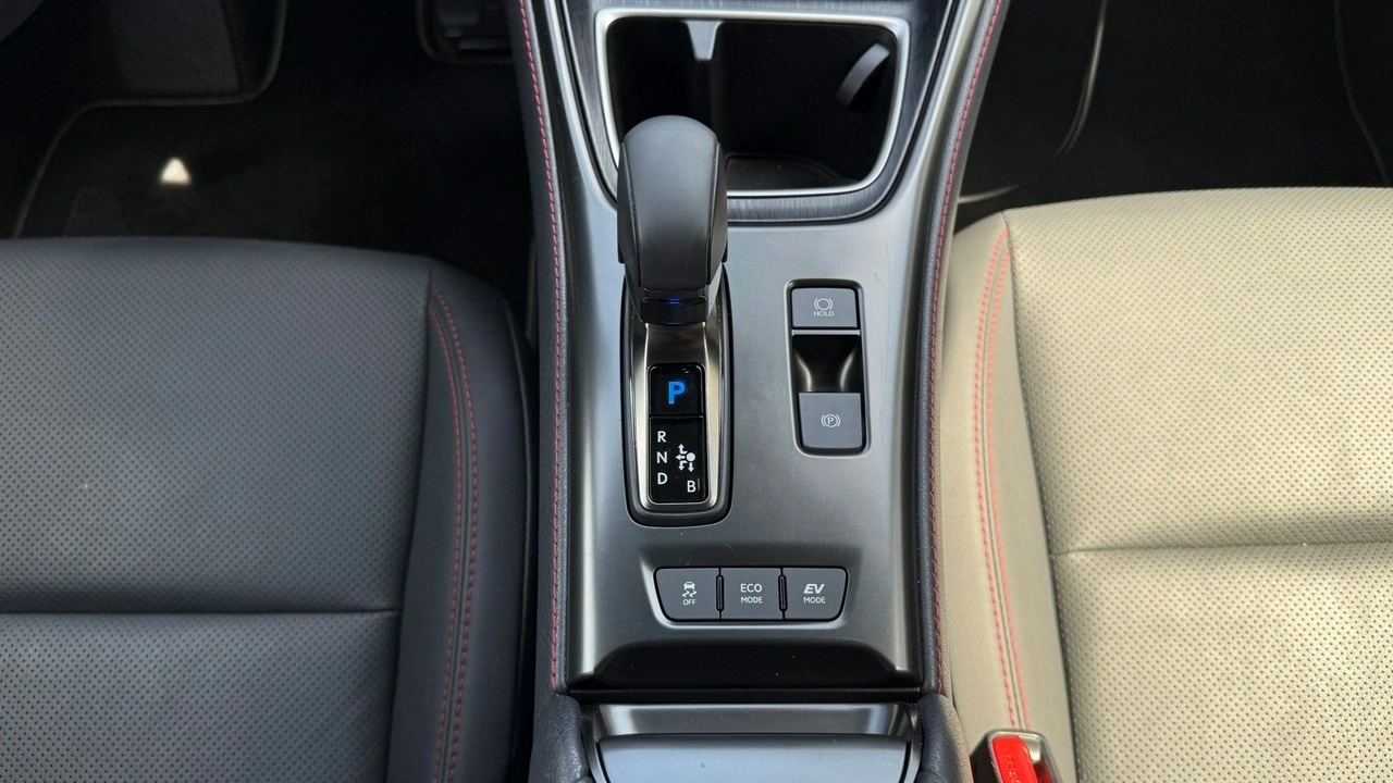 Lexus LBX - Zdjęcie 16
