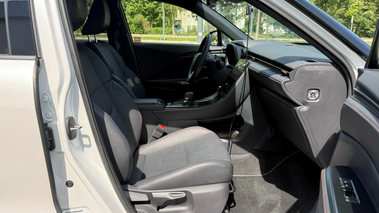 Lexus LBX - Zdjęcie 22