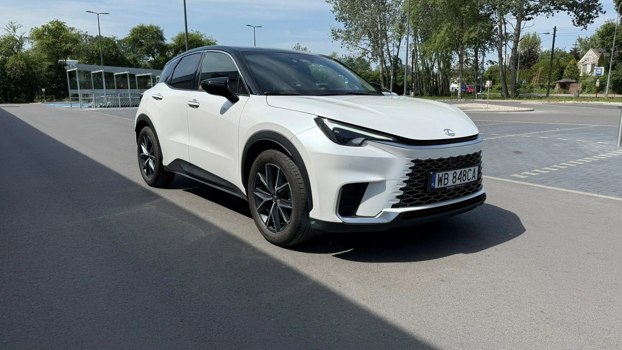 Lexus LBX - Zdjęcie 6