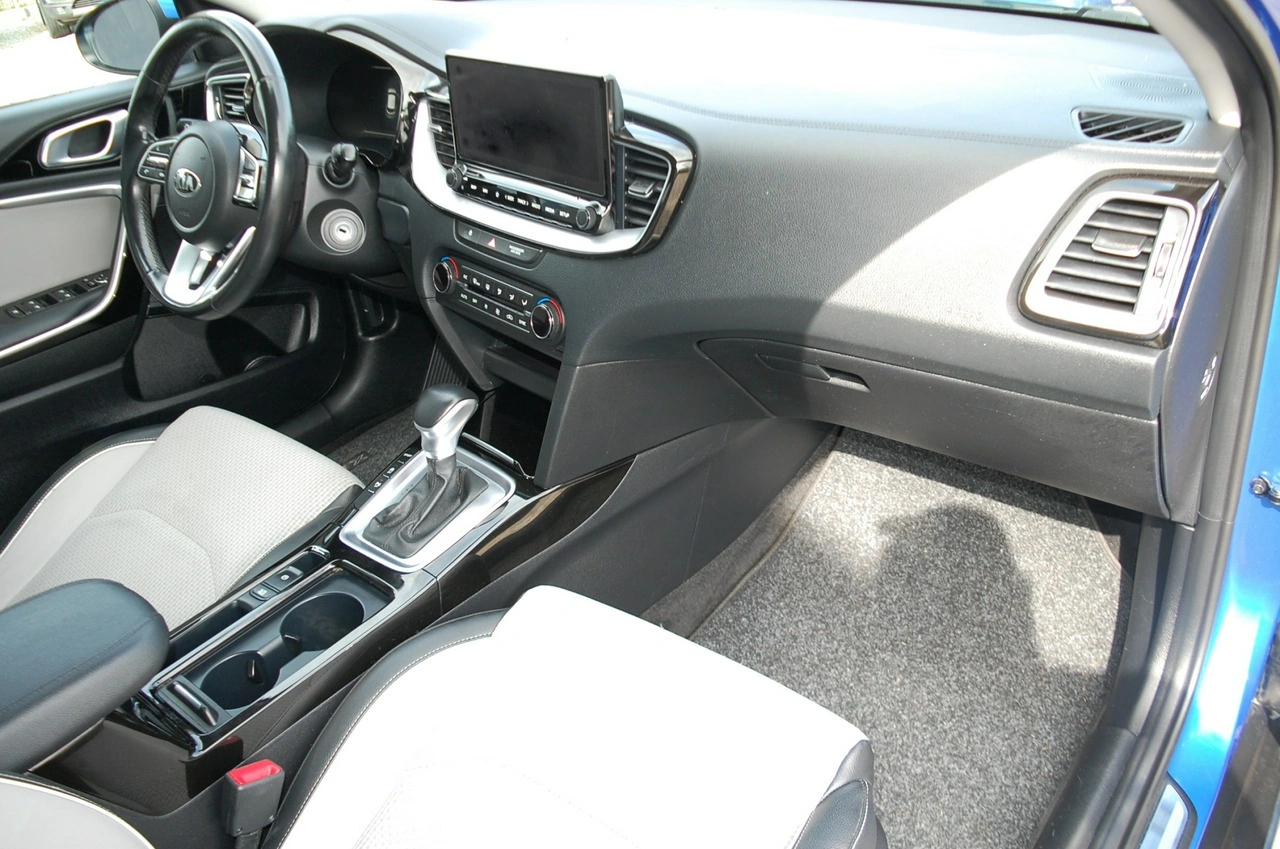 Kia XCeed - Zdjęcie 23