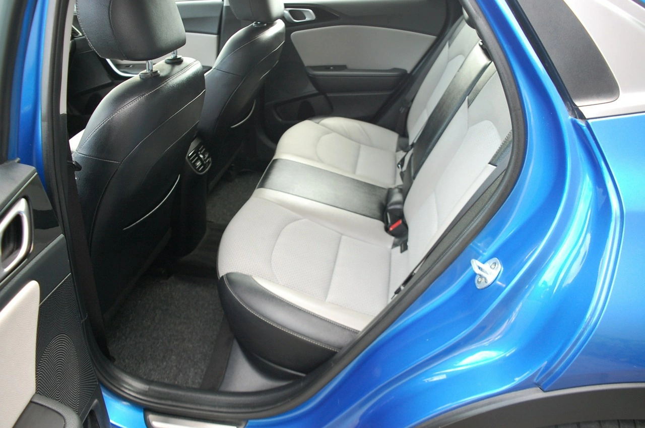 Kia XCeed - Zdjęcie 25