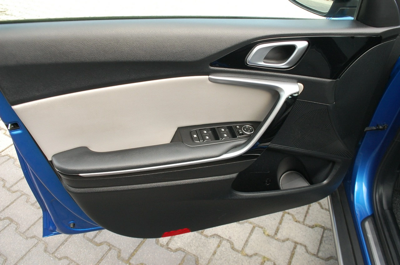 Kia XCeed - Zdjęcie 28