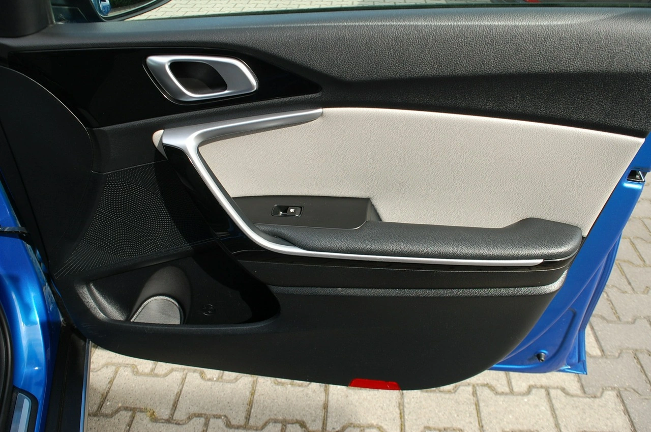 Kia XCeed - Zdjęcie 29