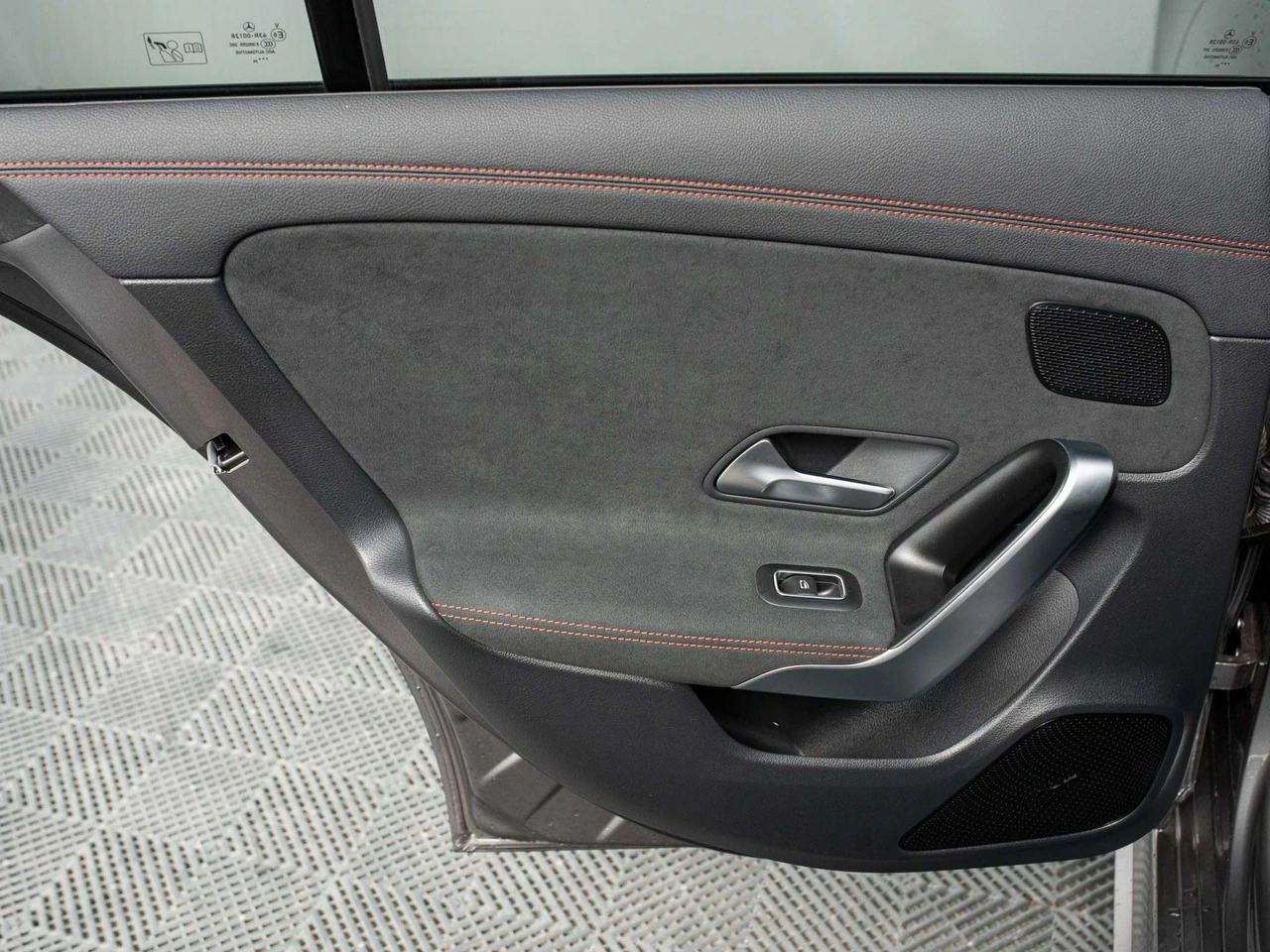 Mercedes CLA 200 - Zdjęcie 23