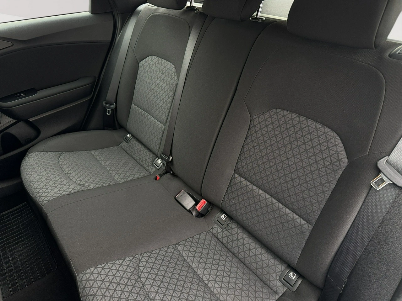 Kia Ceed - Zdjęcie 19