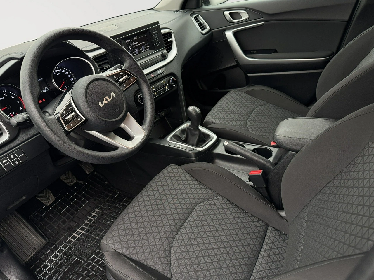 Kia Ceed - Zdjęcie 6