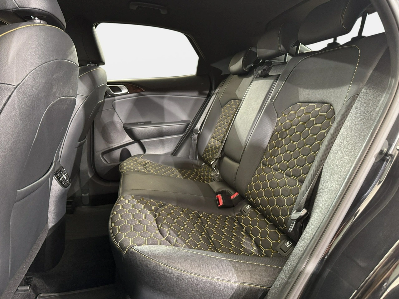 Kia XCeed - Zdjęcie 13