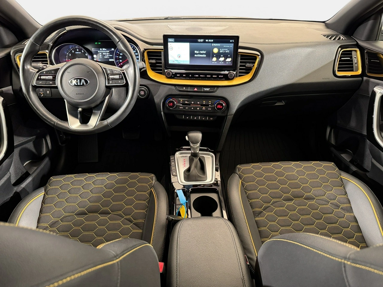 Kia XCeed - Zdjęcie 16