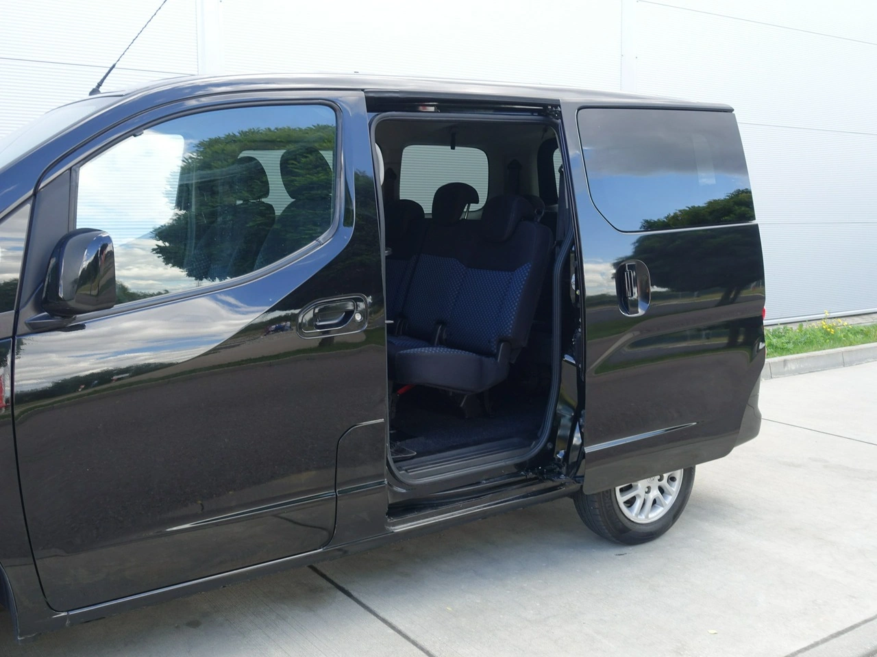 Nissan NV200 - Zdjęcie 2