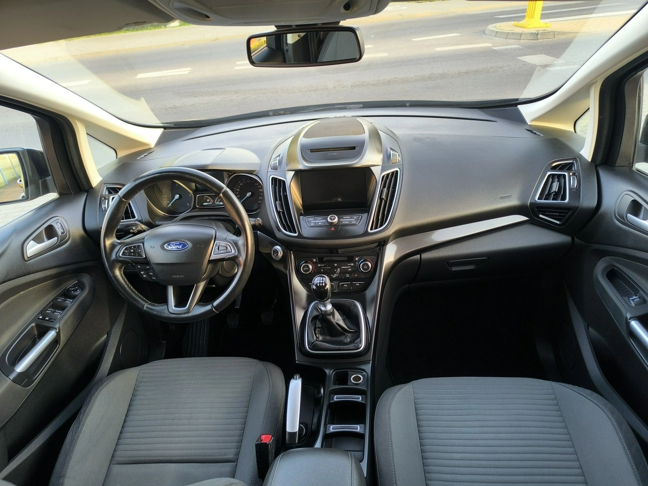 Ford Grand C-MAX - Zdjęcie 22