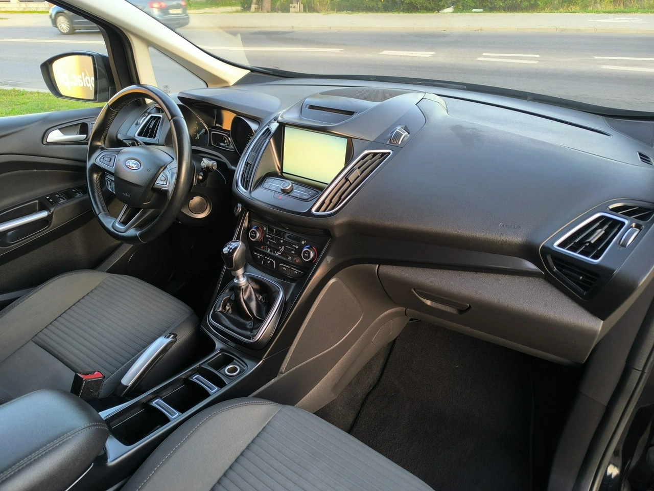 Ford Grand C-MAX - Zdjęcie 25