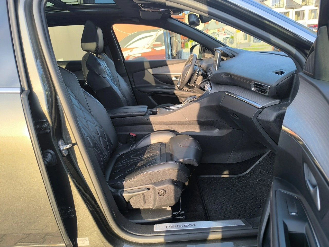 Peugeot 3008 - Zdjęcie 21