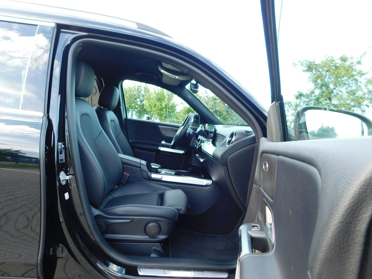 Mercedes GLB - Zdjęcie 10
