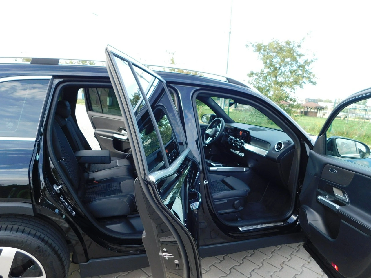 Mercedes GLB - Zdjęcie 11