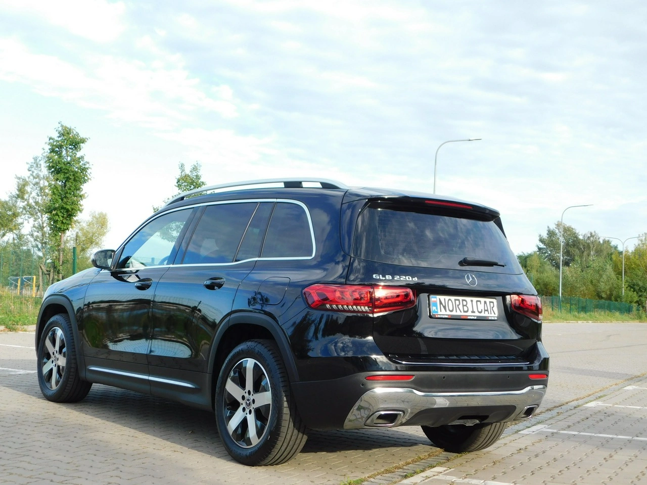 Mercedes GLB - Zdjęcie 2