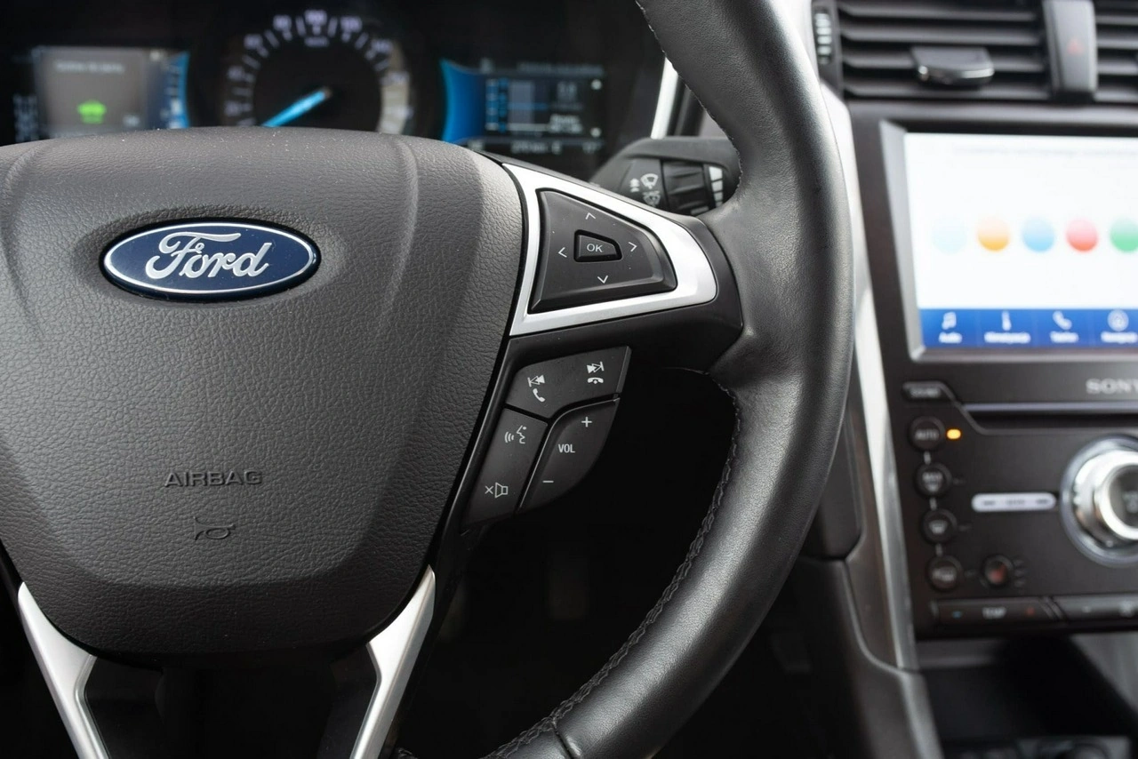 Ford Mondeo - Zdjęcie 12