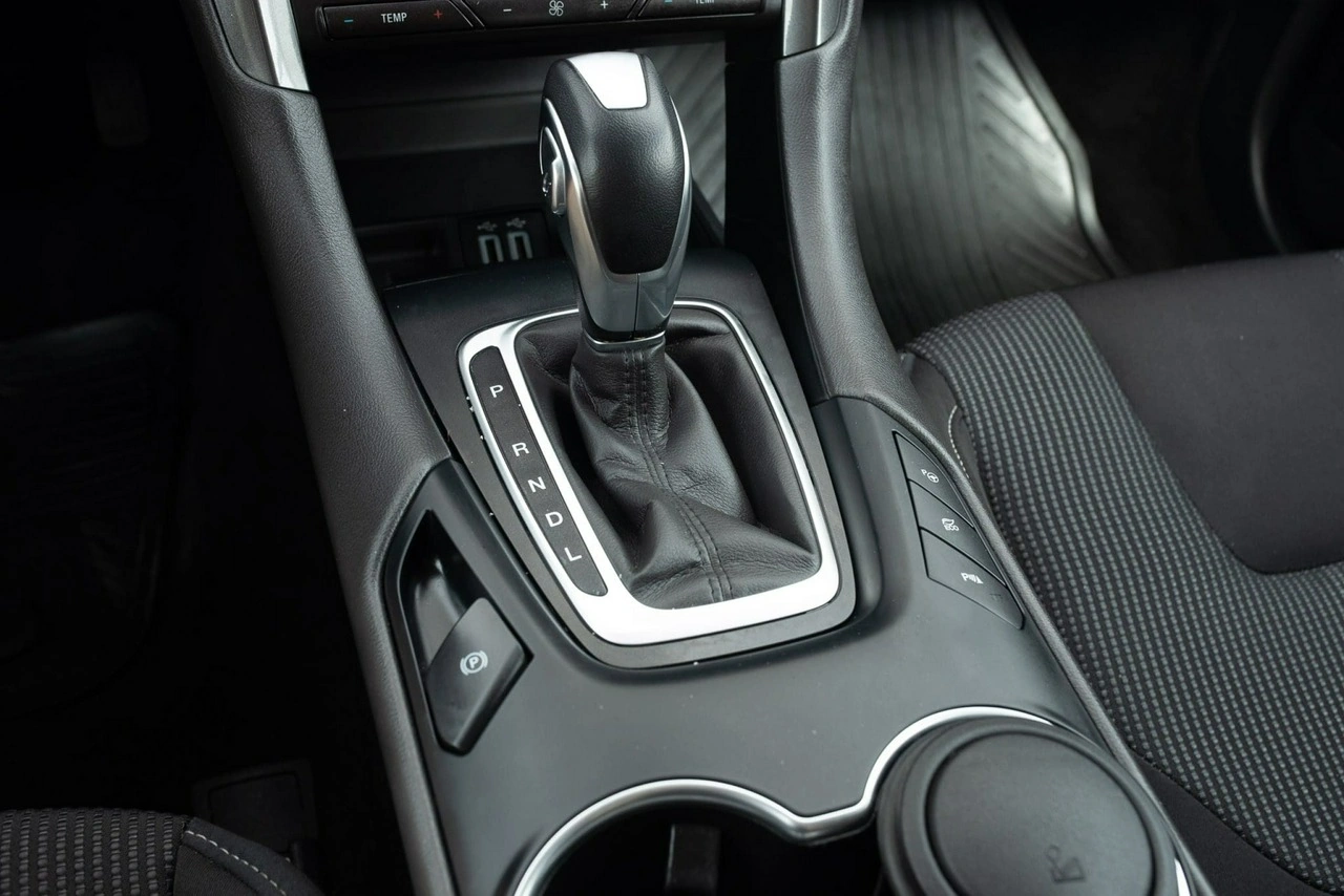 Ford Mondeo - Zdjęcie 13