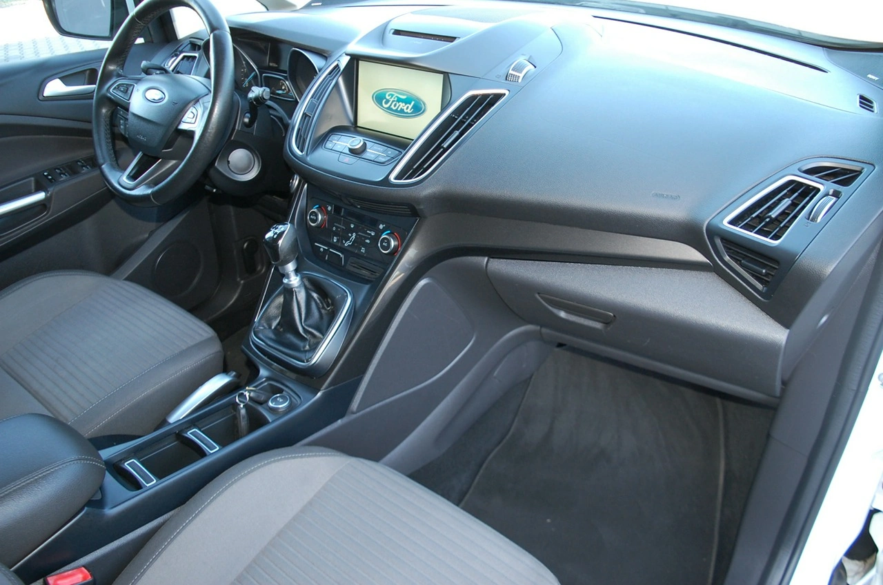 Ford C-MAX - Zdjęcie 23