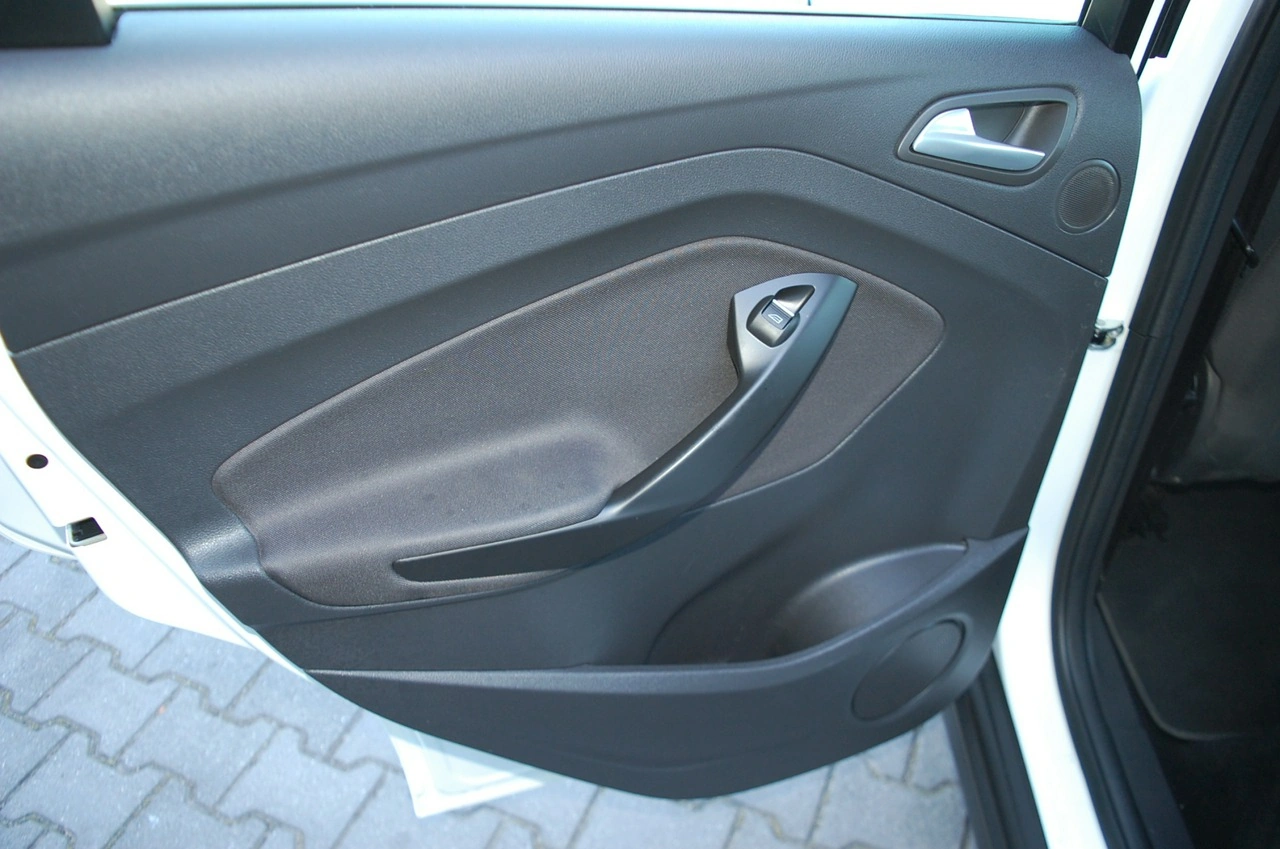 Ford C-MAX - Zdjęcie 28