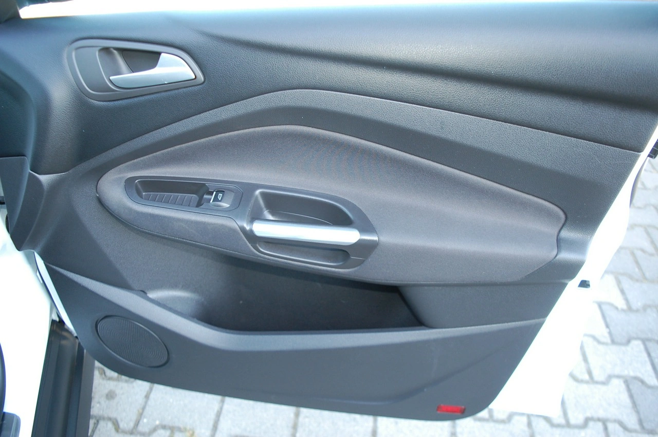 Ford C-MAX - Zdjęcie 29
