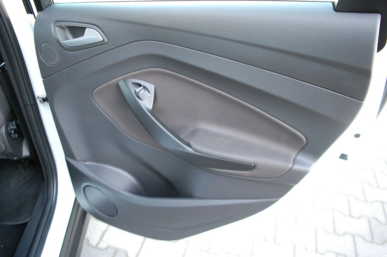 Ford C-MAX - Zdjęcie 30