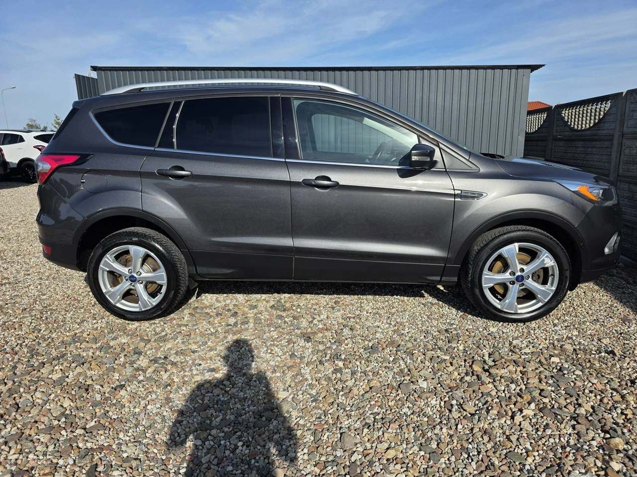 Ford Kuga - Zdjęcie 13