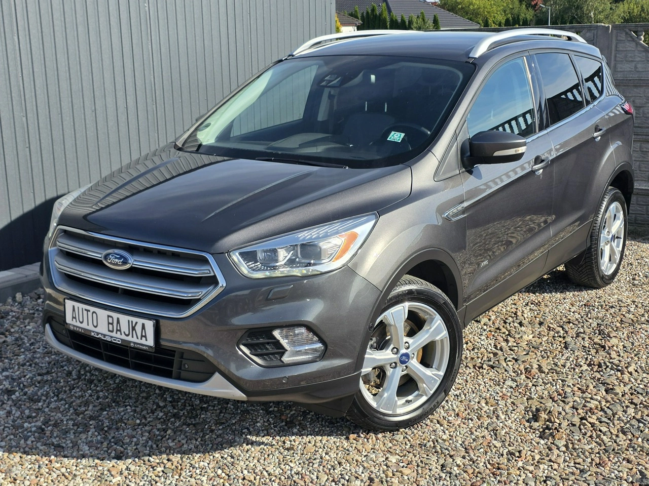 Ford Kuga - Zdjęcie 27