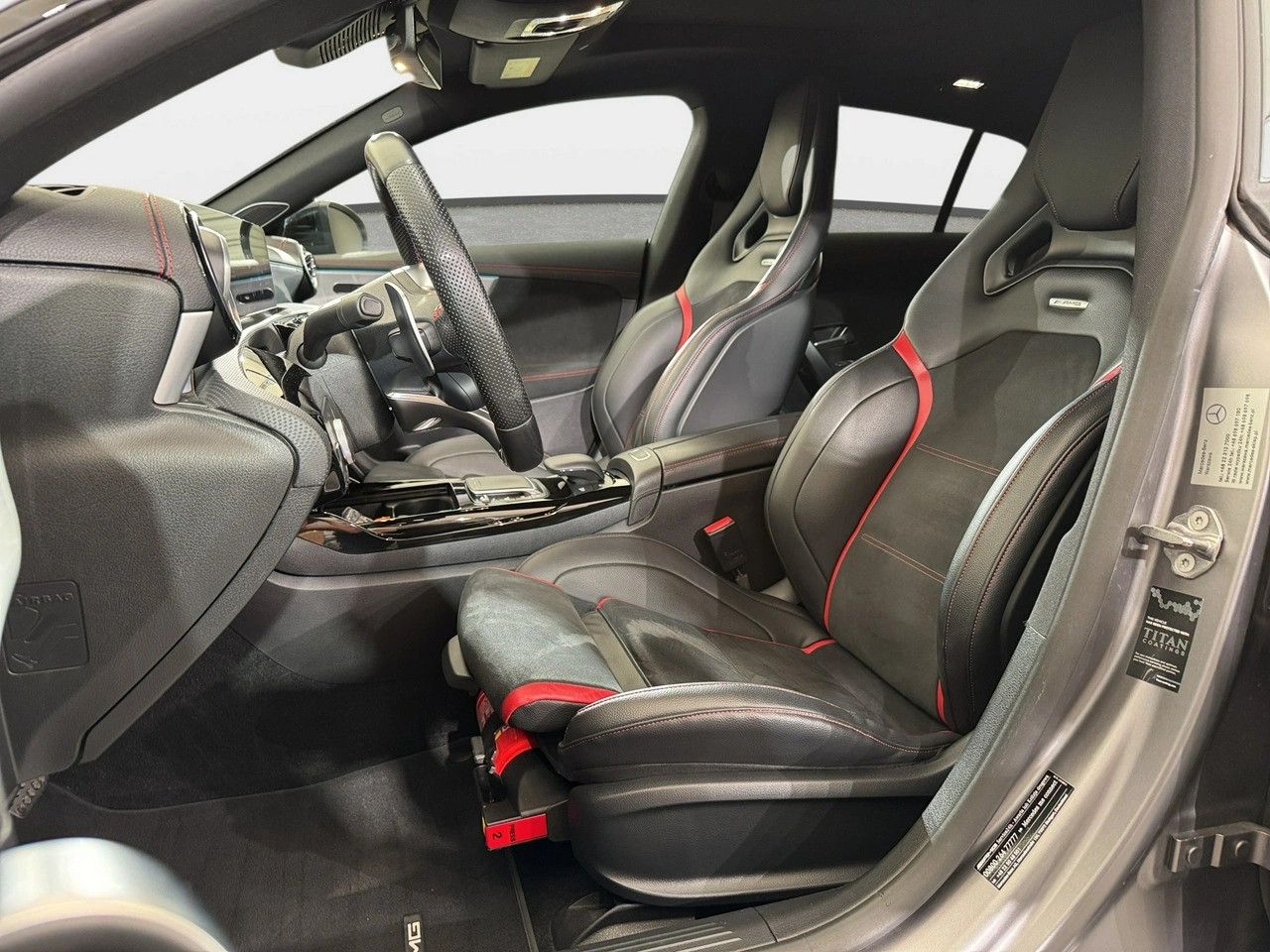 Mercedes CLA 45 AMG - Zdjęcie 13