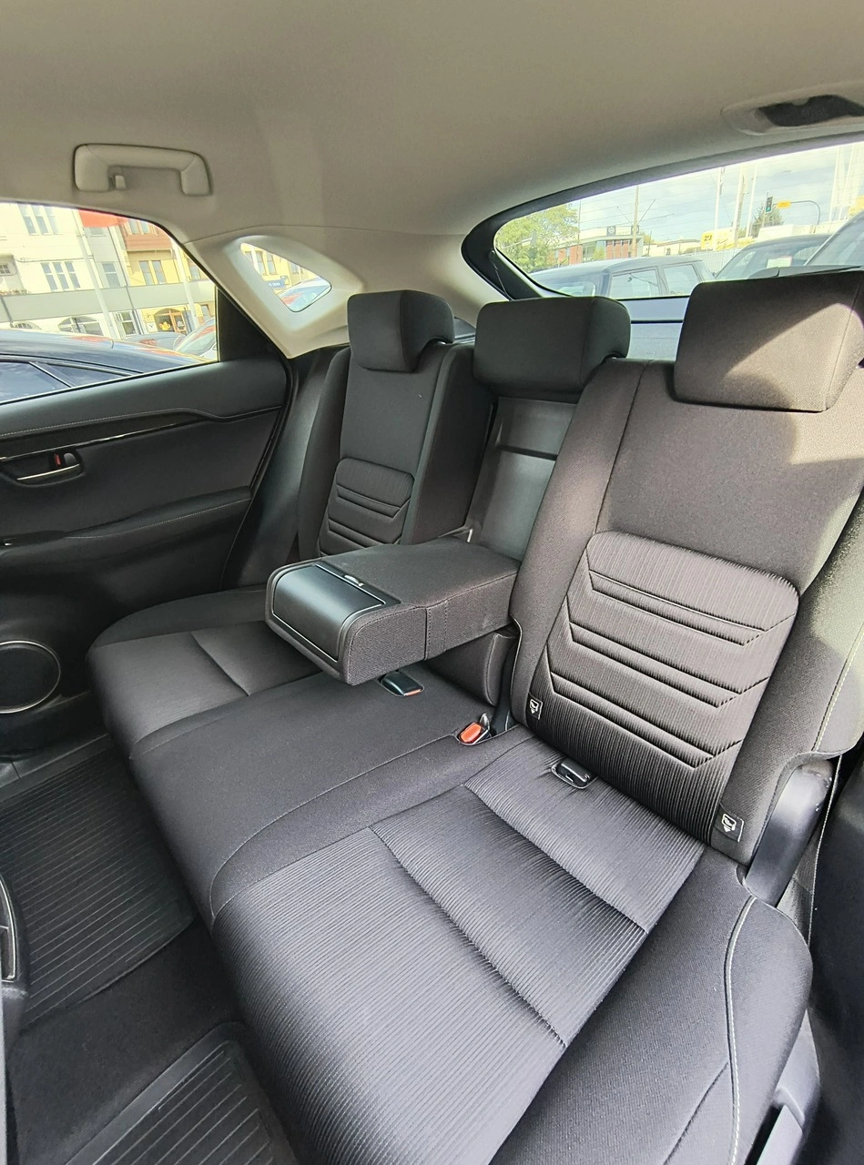 Lexus NX - Zdjęcie 12