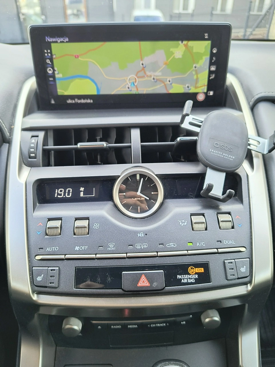 Lexus NX - Zdjęcie 28