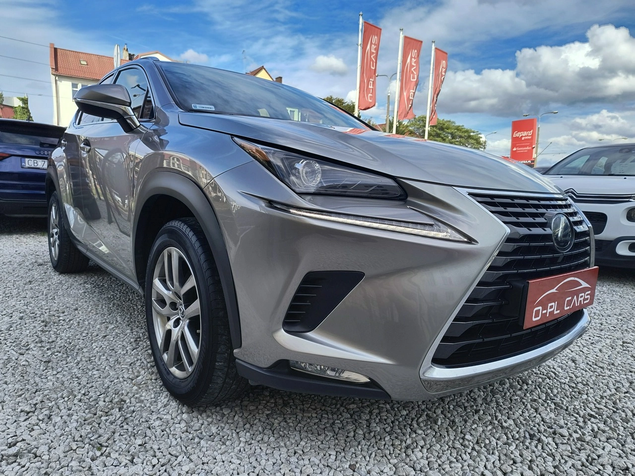 Lexus NX - Zdjęcie 35