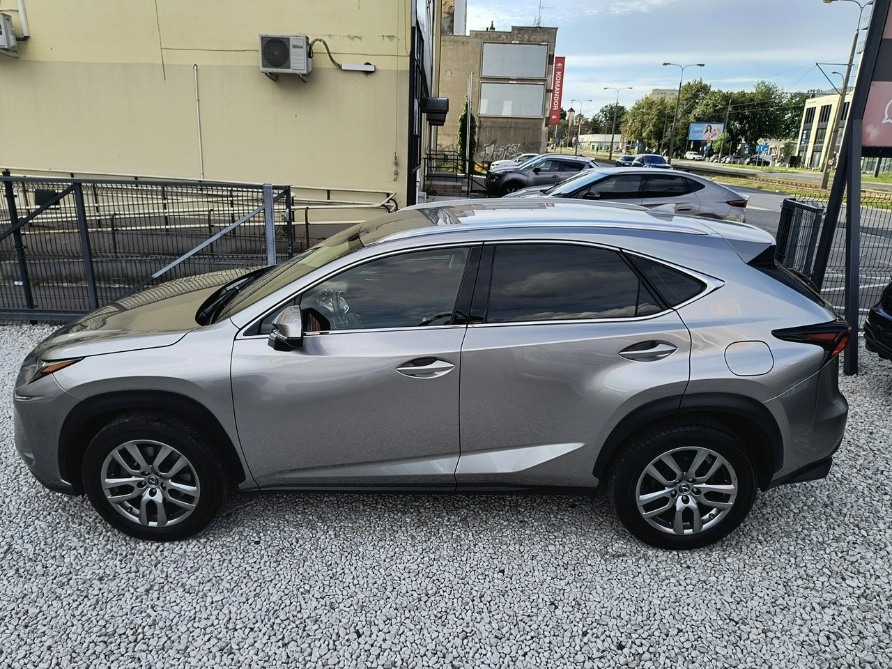 Lexus NX - Zdjęcie 42