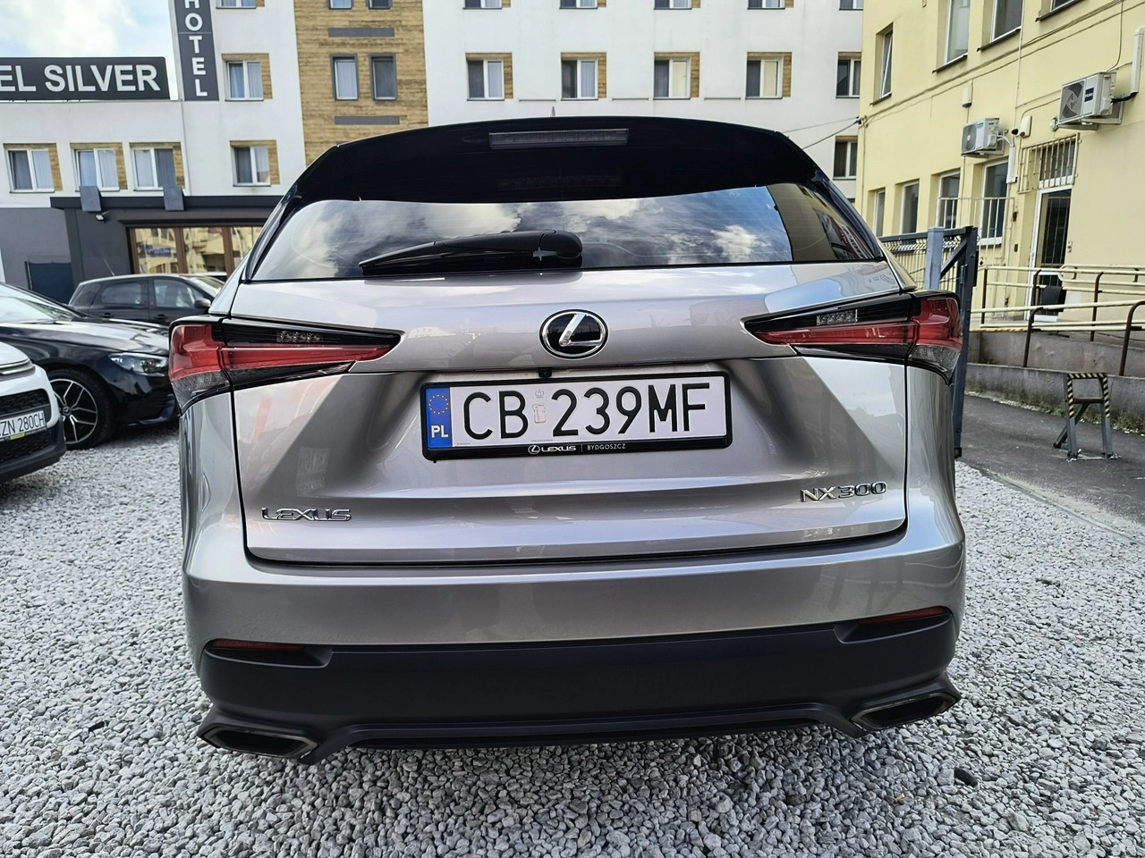 Lexus NX - Zdjęcie 4