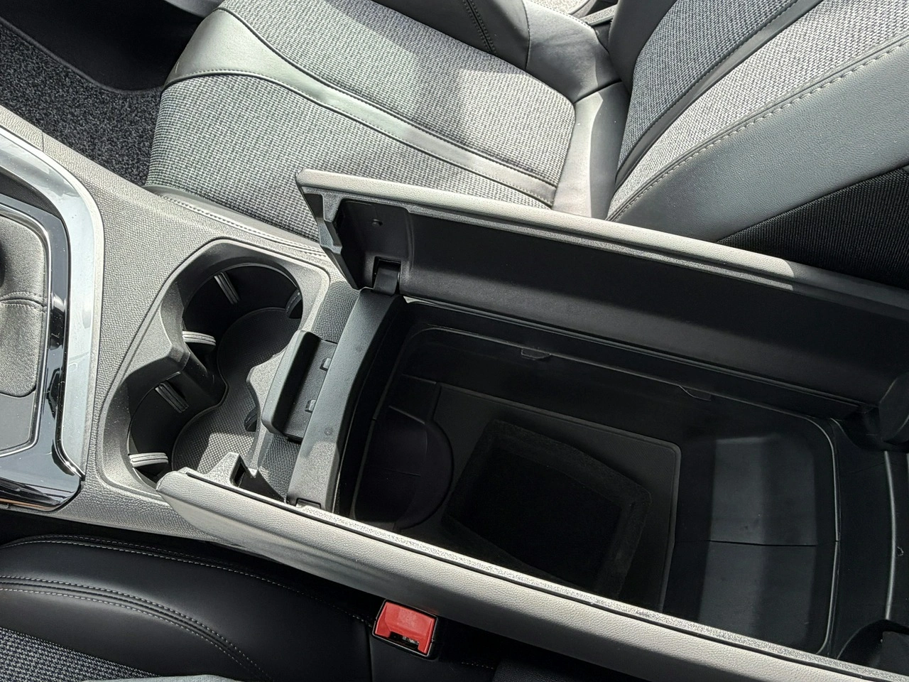 Peugeot 5008 - Zdjęcie 13