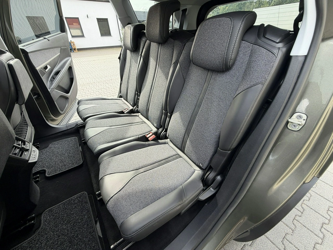 Peugeot 5008 - Zdjęcie 18