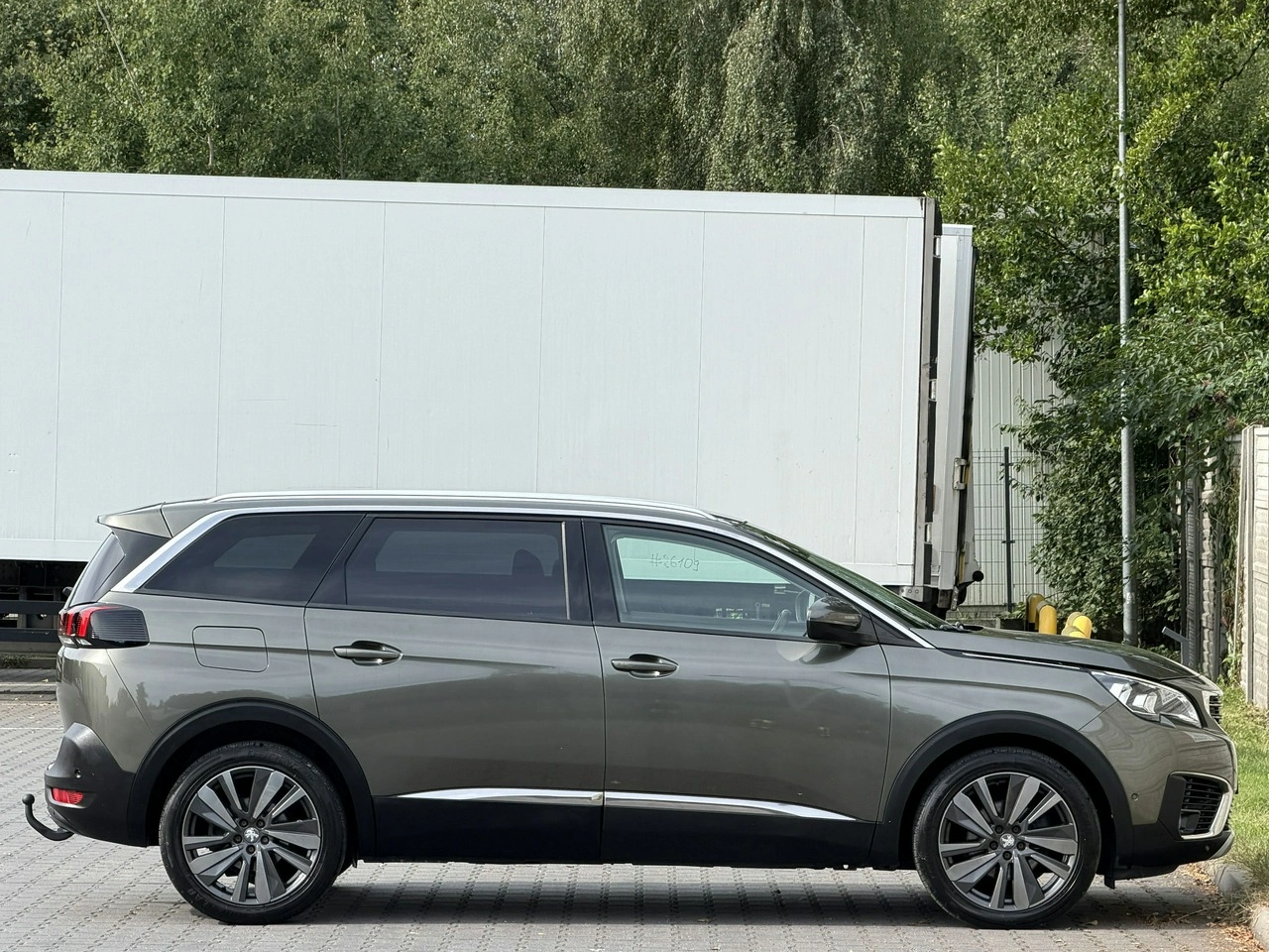 Peugeot 5008 - Zdjęcie 46