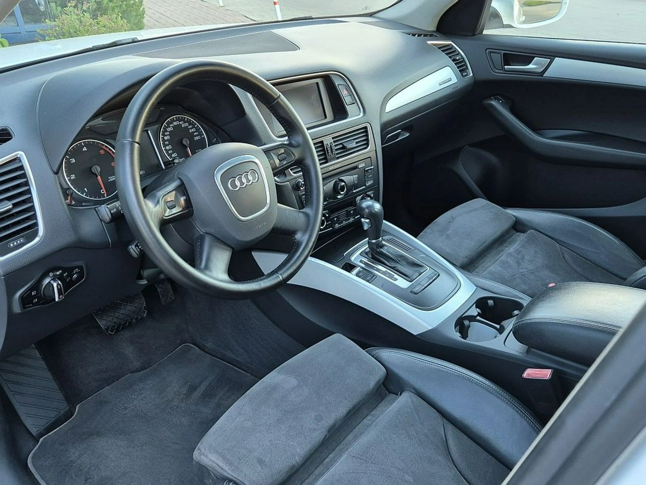 Audi Q5 - Zdjęcie 14