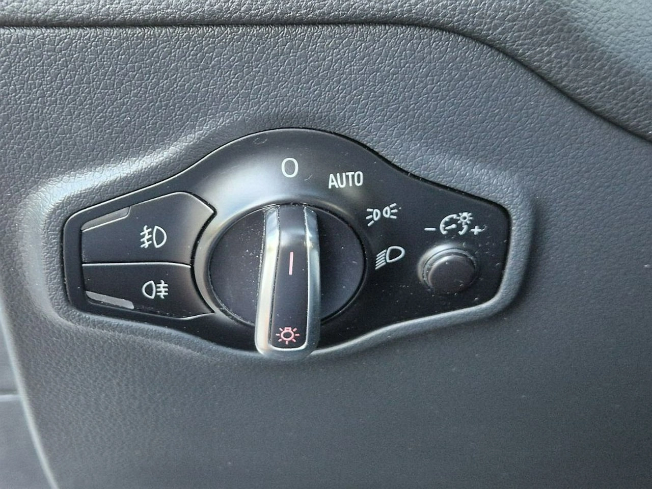 Audi Q5 - Zdjęcie 23