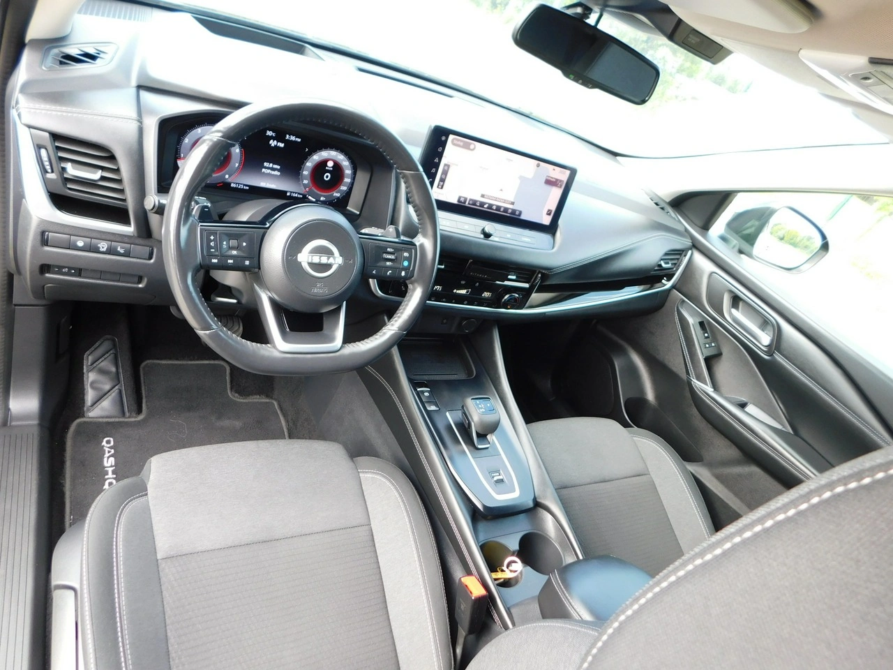 Nissan Qashqai - Zdjęcie 13