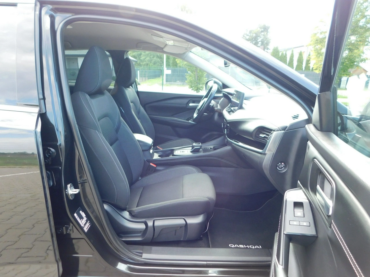 Nissan Qashqai - Zdjęcie 8