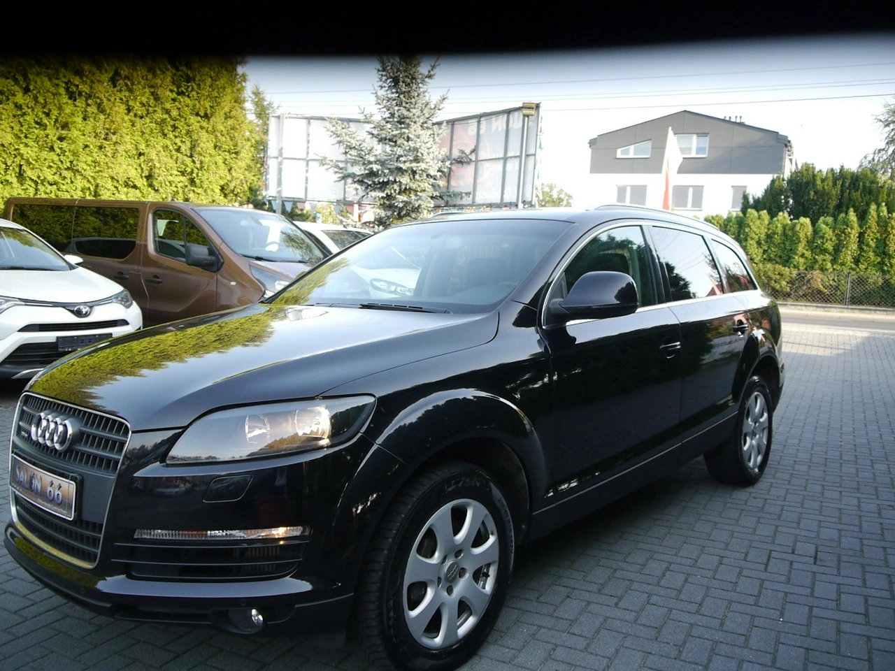 Audi Q7 - Zdjęcie 9