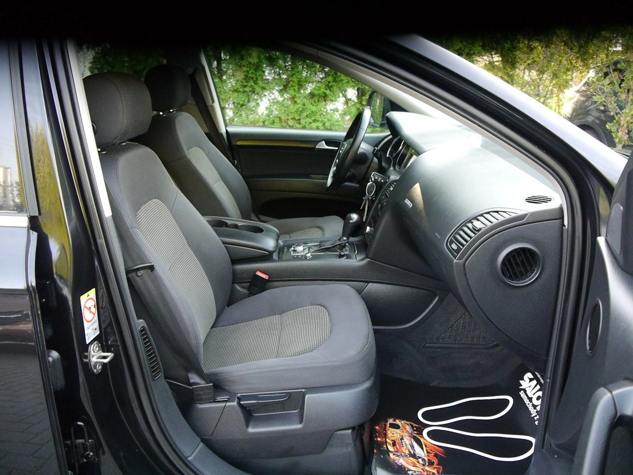Audi Q7 - Zdjęcie 24