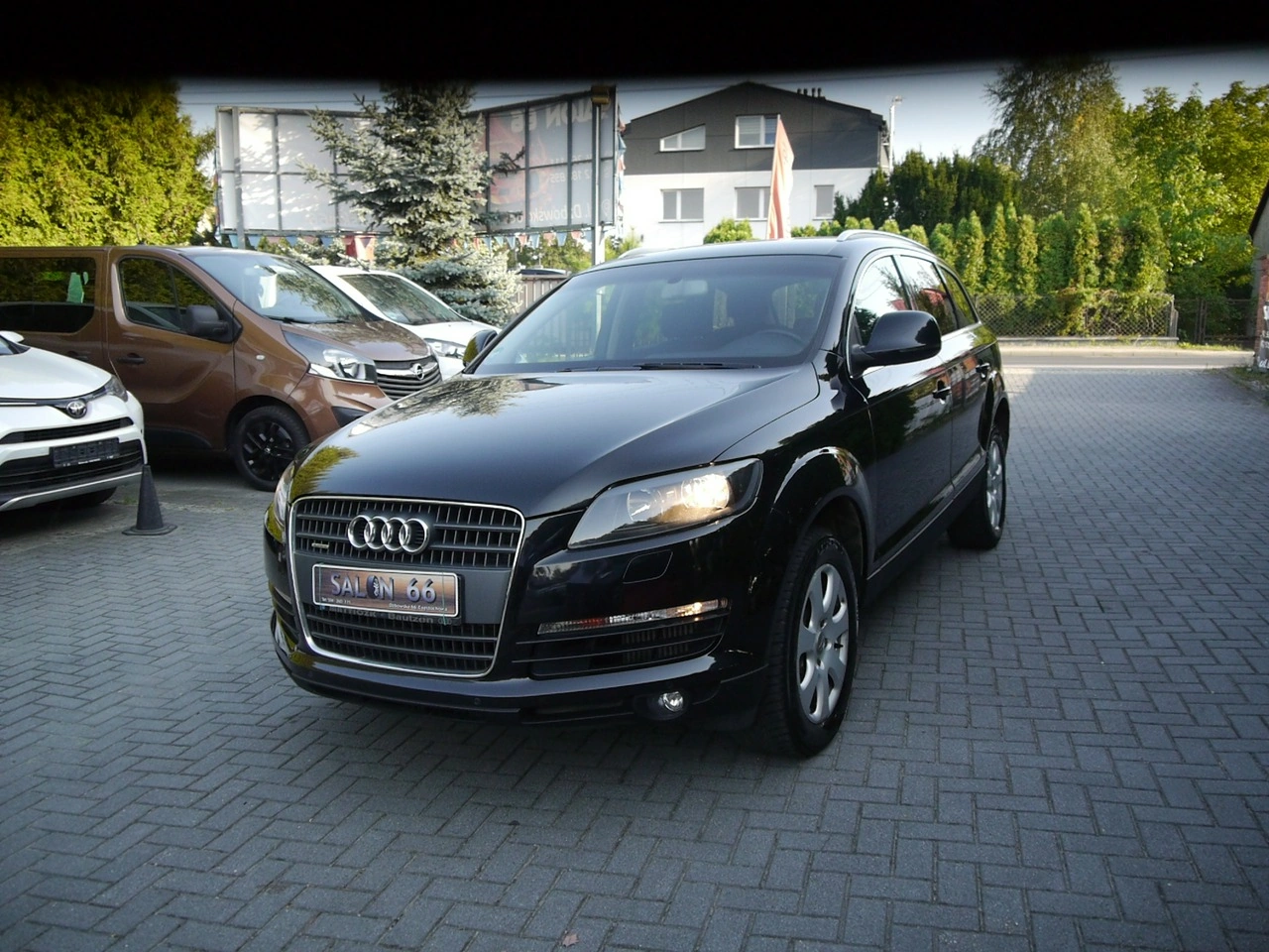 Audi Q7 - Zdjęcie 2